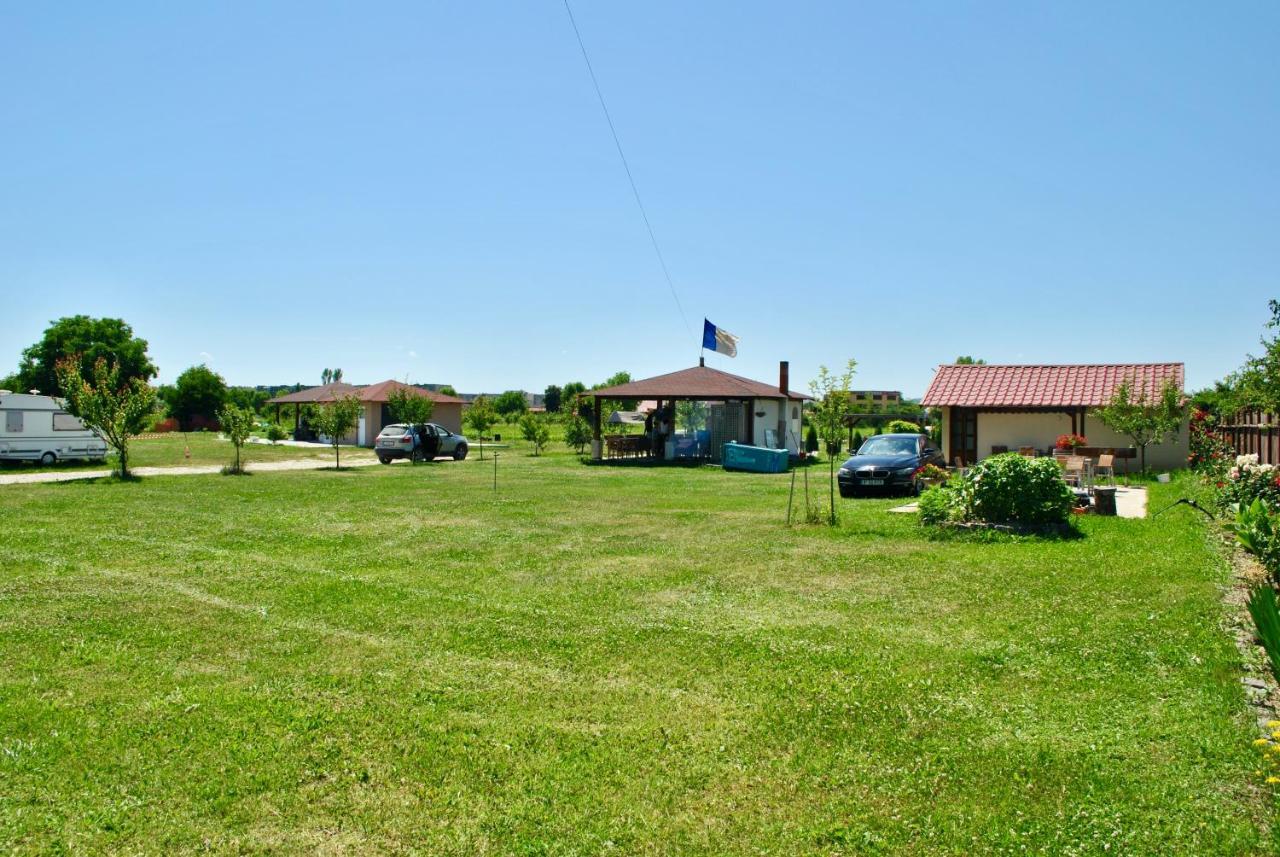 Camping La Foisor Turda Exterior foto